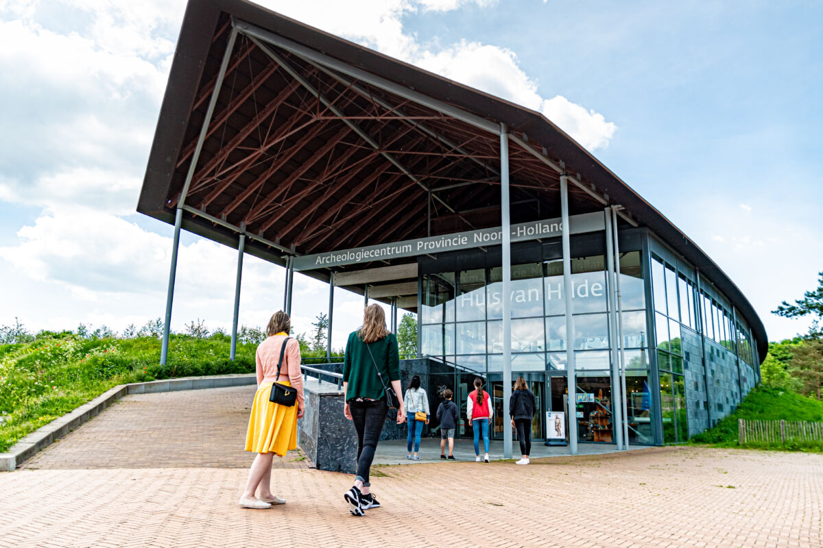 Huis van Hilde credits Lucienne van der Stouwe